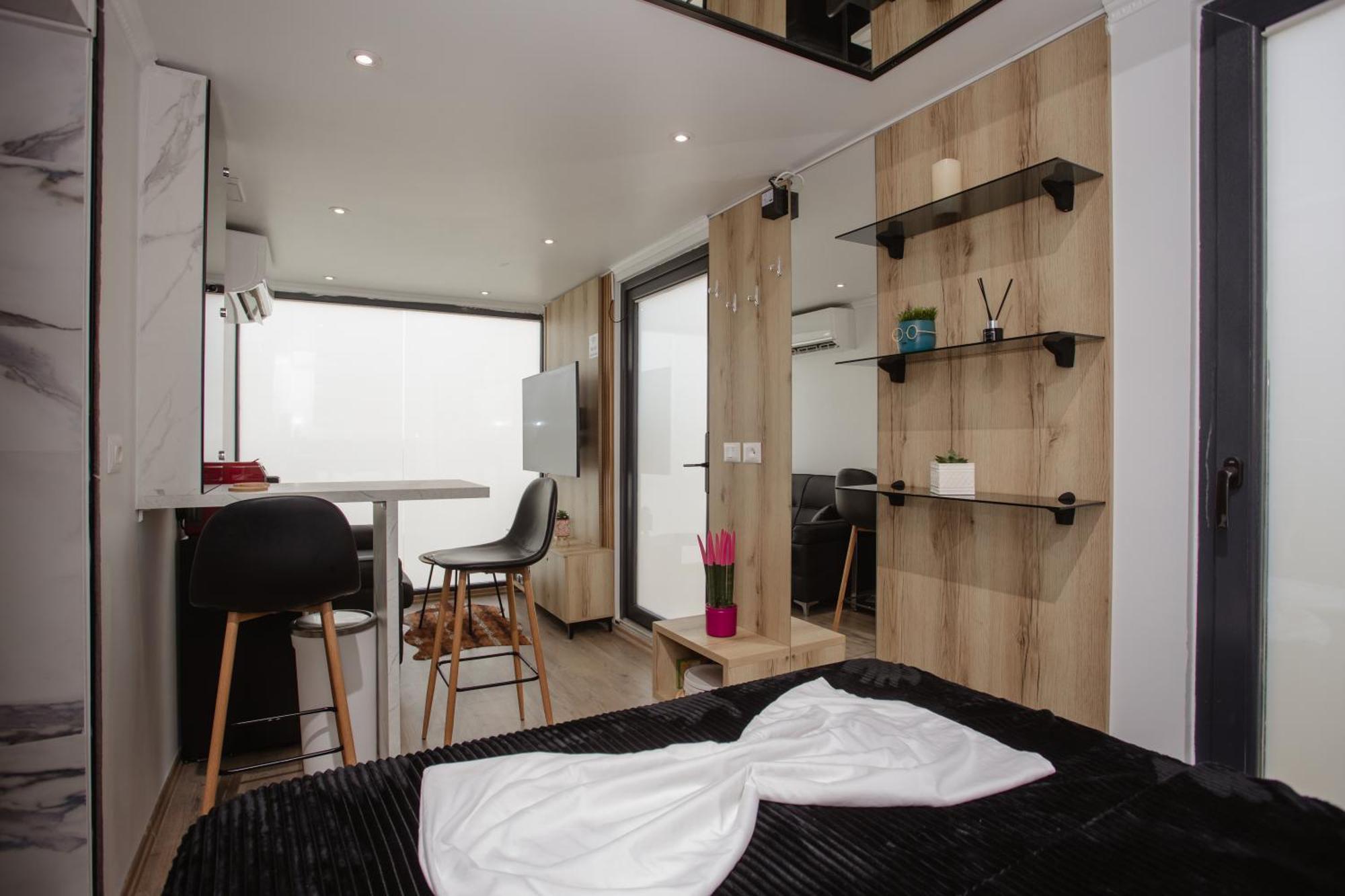 Вилла 446 Tiny House Shiroke Экстерьер фото